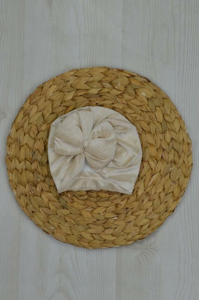 Markacity Tek Renk Fiyonklu Kadife Bebek Bandana Krem - 12 AY